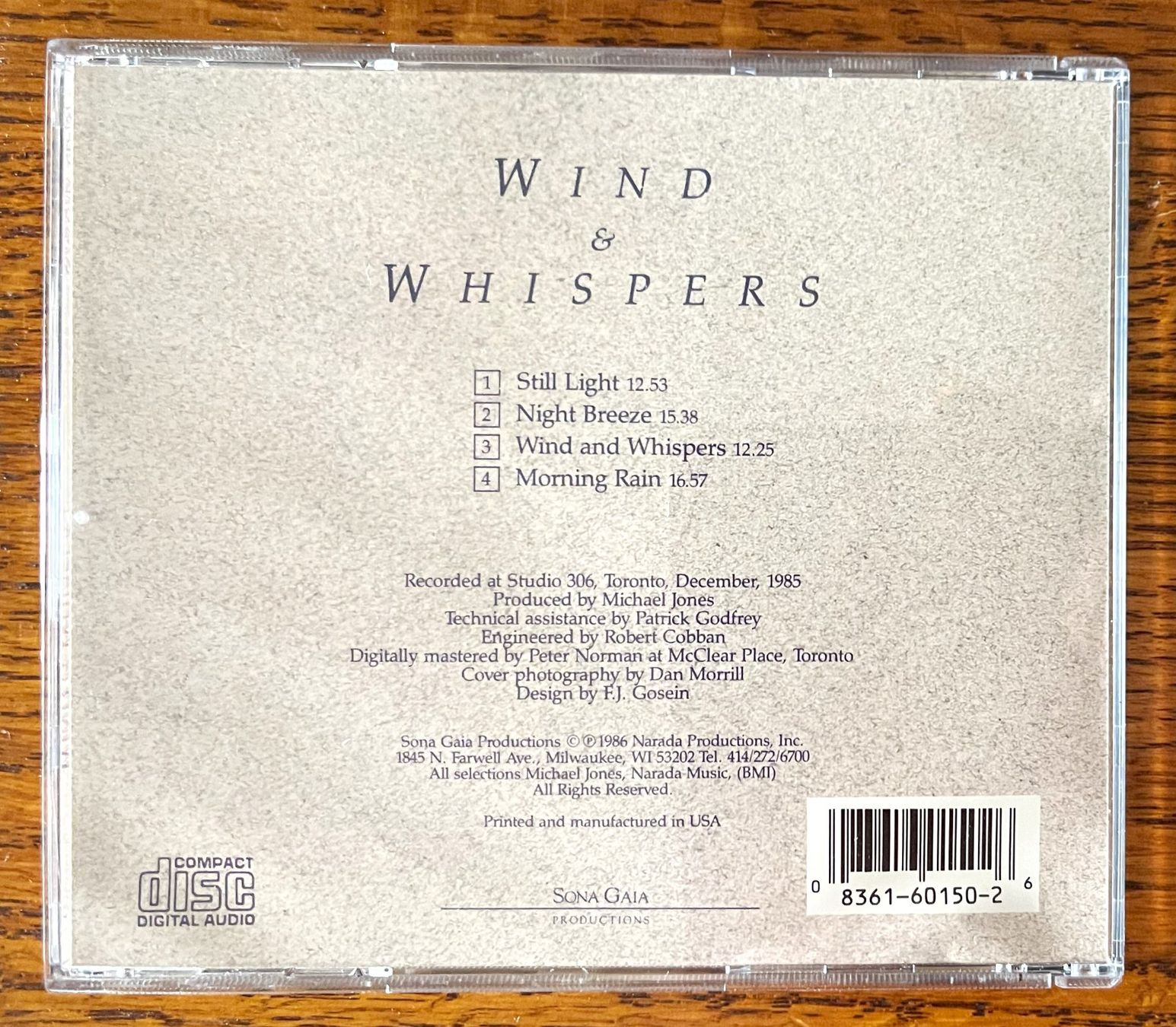 CD: WIND & WHISPERS - Michael Jones CD – Usato da Oftringen venduto da Vucki 1