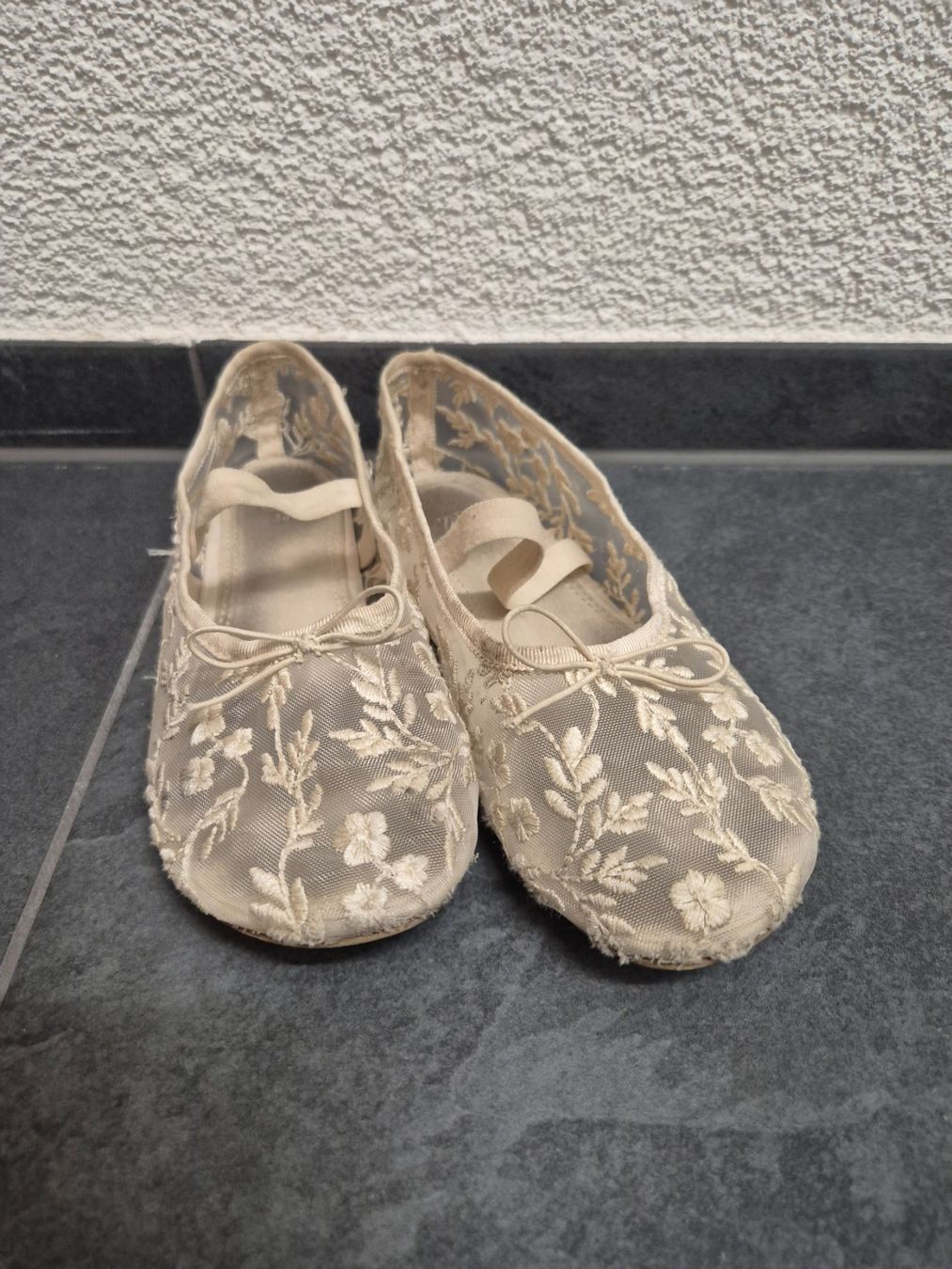 Zara Scarpe per ragazze: Ballerinas Grösse 30 von Zara – Usato da Basel venduto da Misoppe 1