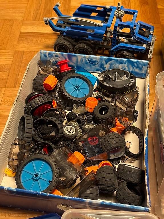 Jouets: Grosse Lego Konvolut Sammlung nach Farben sortiert – D'occasion à Zürich par nat_zv58 4
