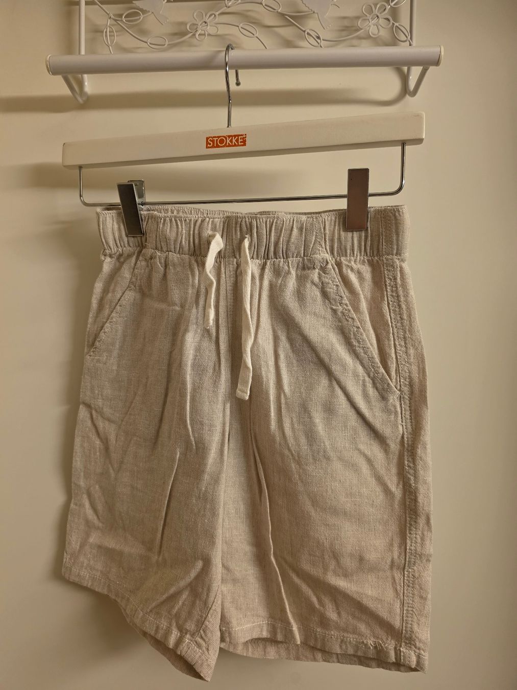 H&M Pantalons: Leinenshorts Gr. 134 – Neuf (Voir description) à Zürich par Pemberleys