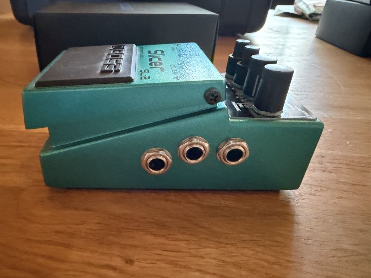 Boss Musikinstrumente: BOSS SL-2 Slicer Effect Pedal – Gebraucht aus Vordemwald von gerard.green 2