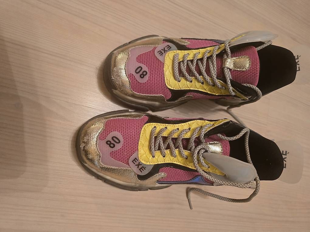 Damenschuhe: Sneakers – Gebraucht aus Gutenswil von evita.64 3