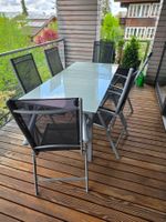 Set Tisch und Stühle für aussen