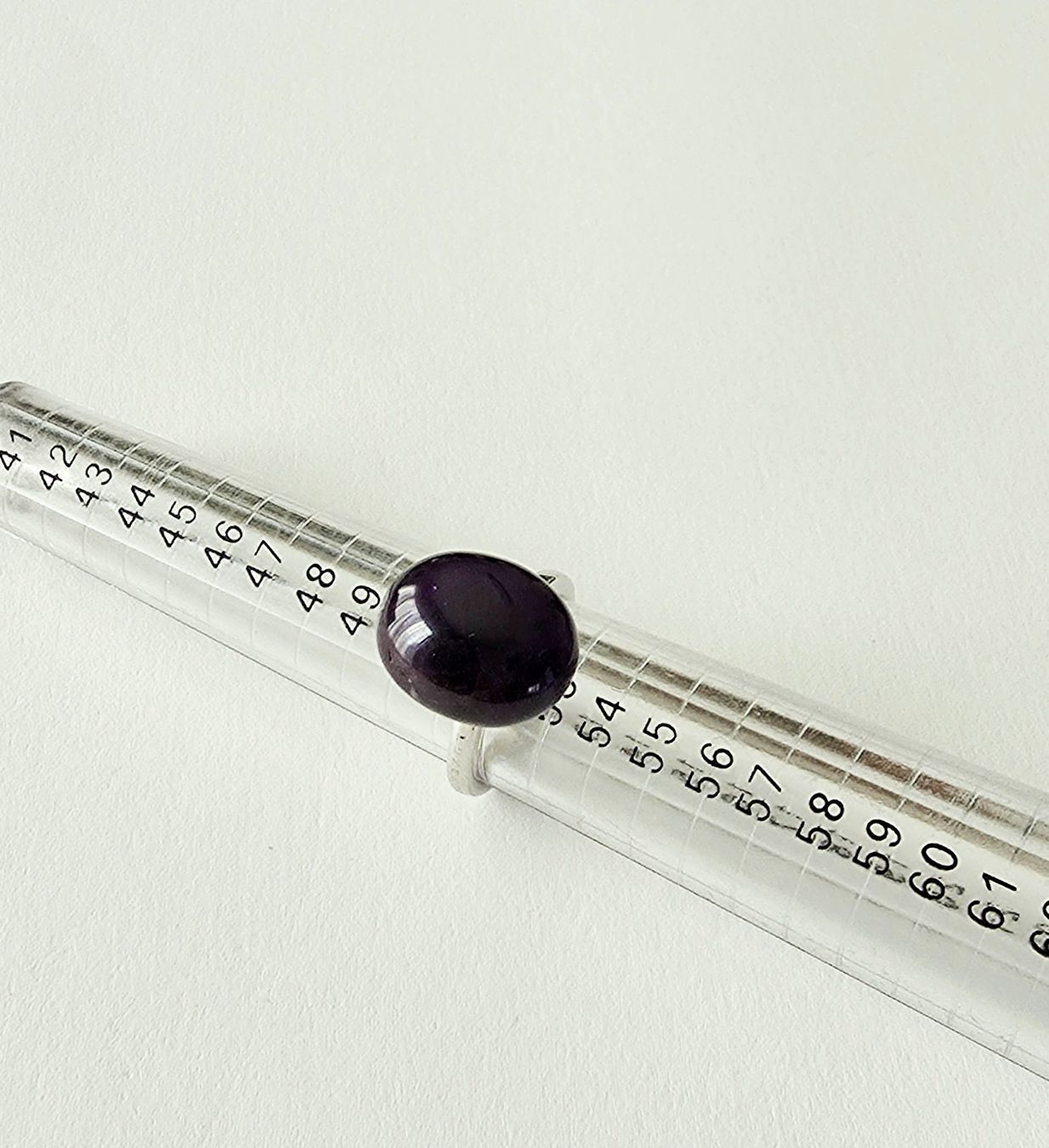 Ringe: Moderner Cabochon Natur-Amethyst Silberring 925 - Neu – Neu und originalverpackt aus Uetikon am See von Coralreef 9