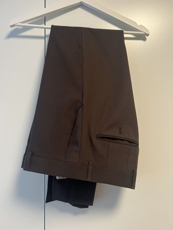 Herren Anzugshose dunkelbraun Grösse 30 NEU