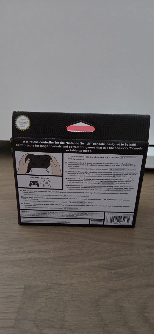 Nintendo Controller: Nintendo Switch Pro Controller Zelda OVP neu – Nuovo e nell'imballaggio originale da Einsiedeln venduto da Helvetios 1