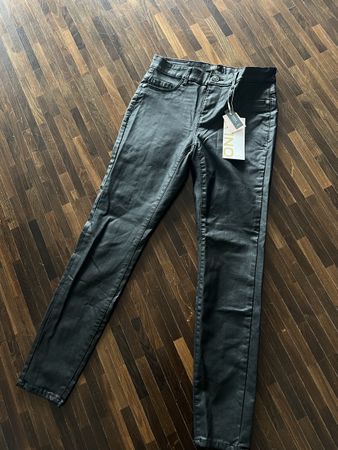 Neu: ONLY Skinny Jeans Gr. S/27