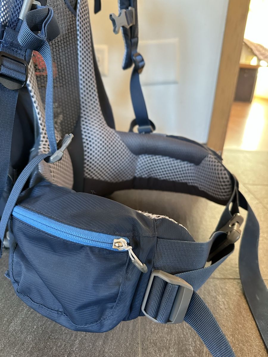 Deuter Bauch- & Rückentragen: Deuter Kindertrage, gebraucht – Gebraucht aus Weissbad von plutolina 5