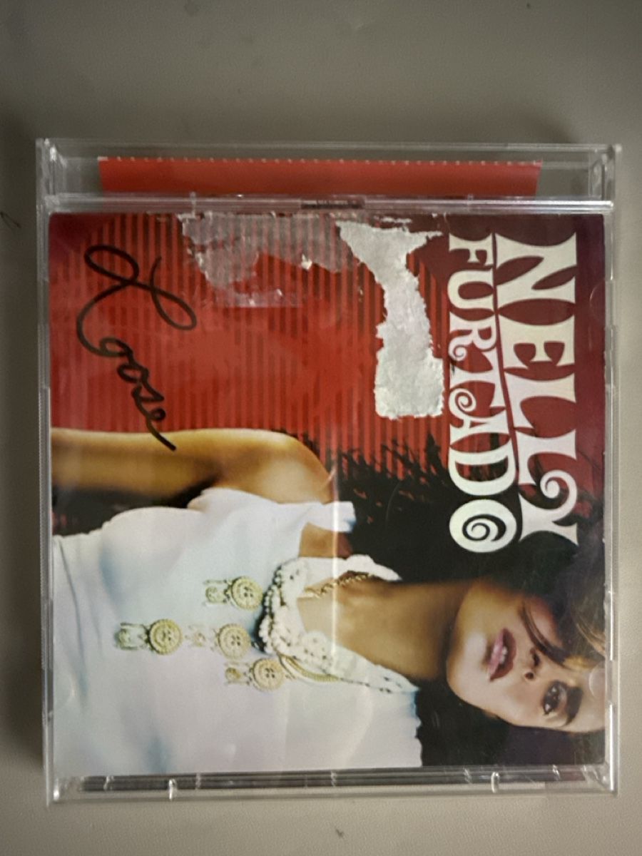 CD: Nelly Furtado Love – Usato da Au ZH venduto da ane_2c5z
