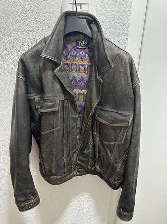 Blouson cuir avec fourrure intérieure
