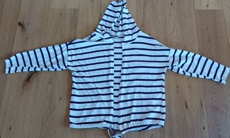 Neue Sommer Jacke mit Kapuze, gestreift, Grösse M