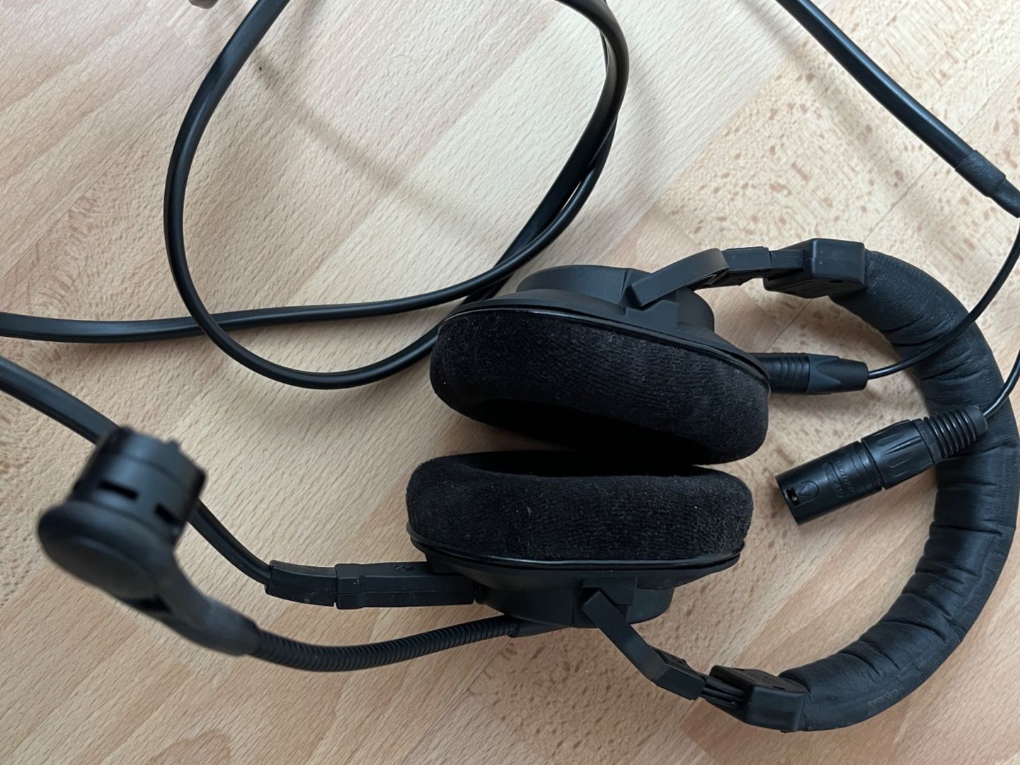 Beyerdynamic Cuffie: Beyerdynamic DT 297 PV MK II / 250 Ohm – Usato da Lohn-Ammannsegg venduto da elnida 1