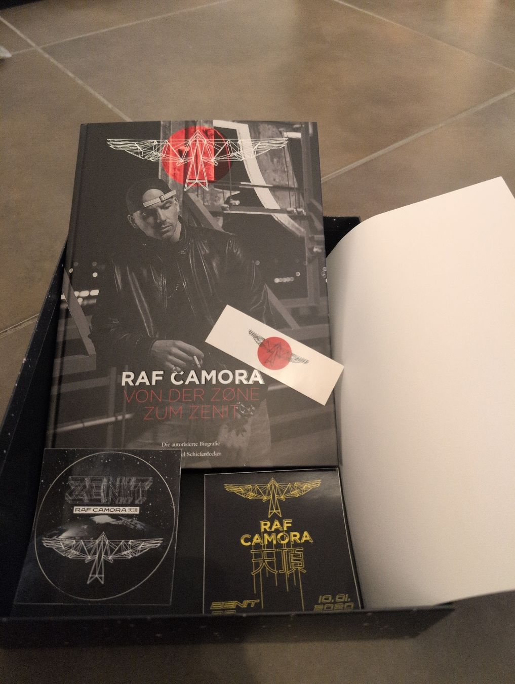 Alben: Zenit Albumbox Raf Camora – Gebraucht aus Seedorf BE von Hulchen25 1