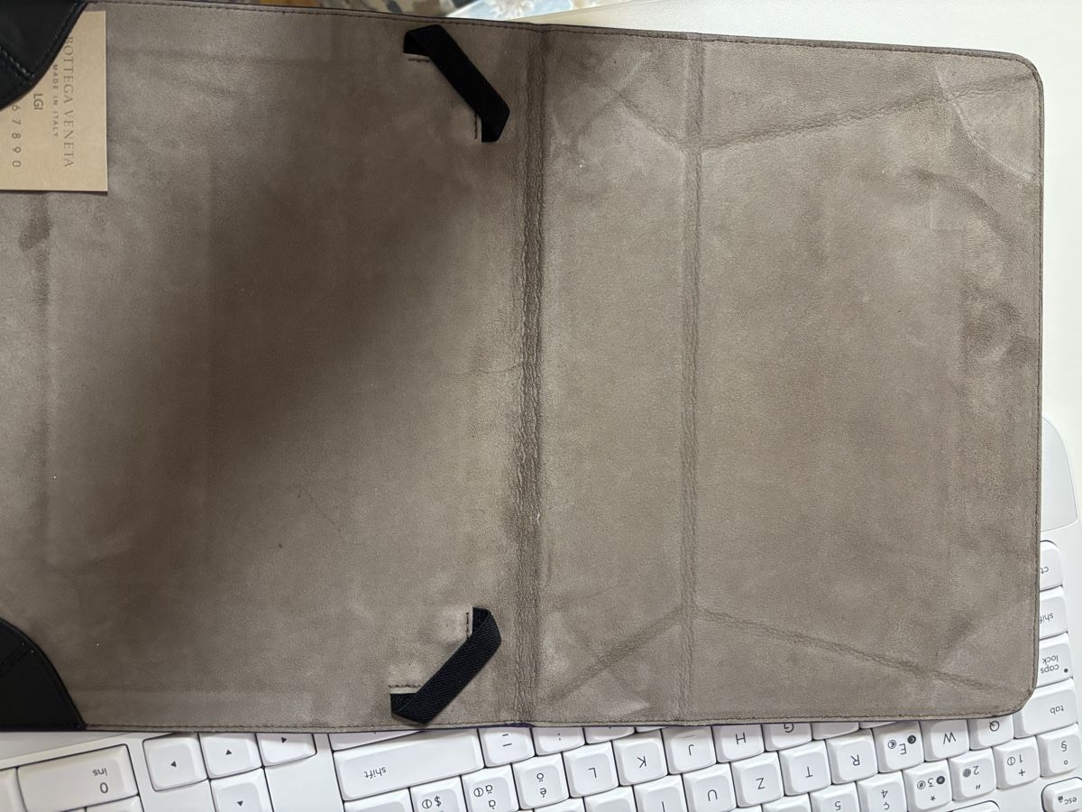 Bottega Veneta Borse: Bottega Veneta iPad hülle – Nuovo (secondo la descrizione) da Auenstein venduto da sonnenschein1256 3