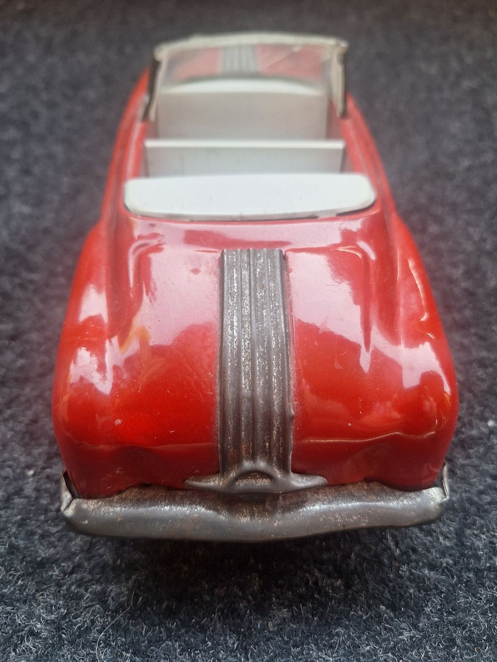 Modellini d'auto: ANTIKES BLECHAUTO MODELL 1:18 – Usato da Niederwangen BE venduto da pfiff02 2