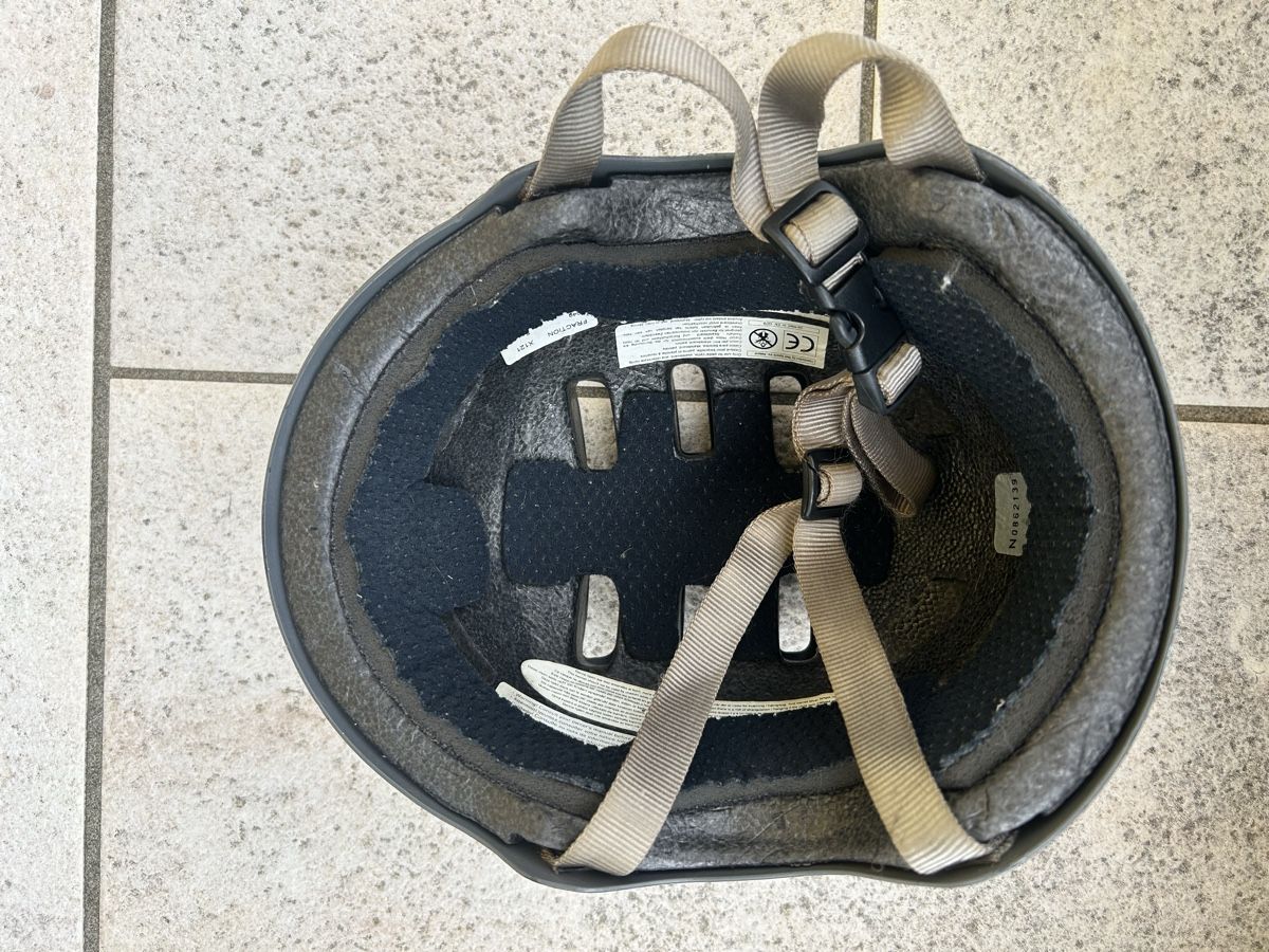 Bell Casques: Helm Bell – D'occasion à Arzo par val_55vd 2