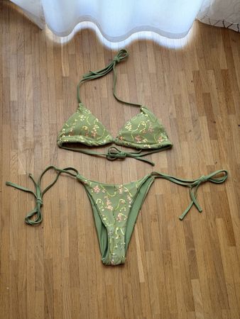 Maillot de bain vert pailleté 2 pièces 