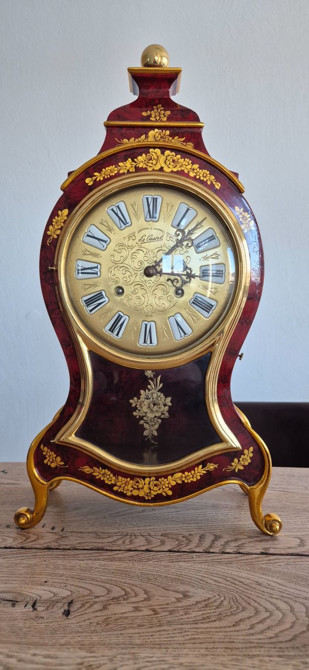 Stand- & Wanduhren: Pendule "Le Castel" – Gebraucht aus Einsiedeln von missboss