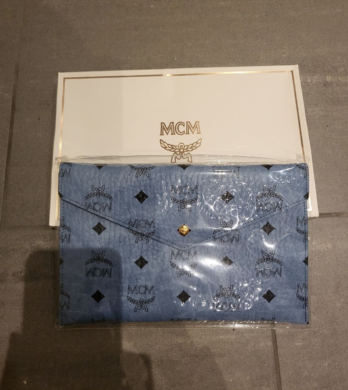 Mcm Borse: NEUE MCM Visetos Monogram Pouch – Nuovo e nell'imballaggio originale da Hellbühl venduto da d.d.d.125 1