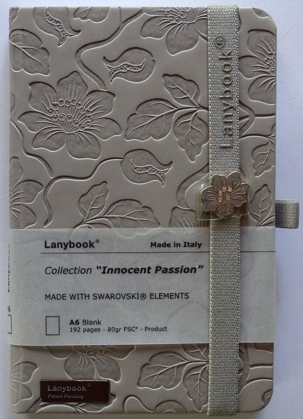 Bücher: Lanybook "Innocent Passion", blanco, A6 – Neu und originalverpackt aus Ebnat-Kappel von kreuzfalz