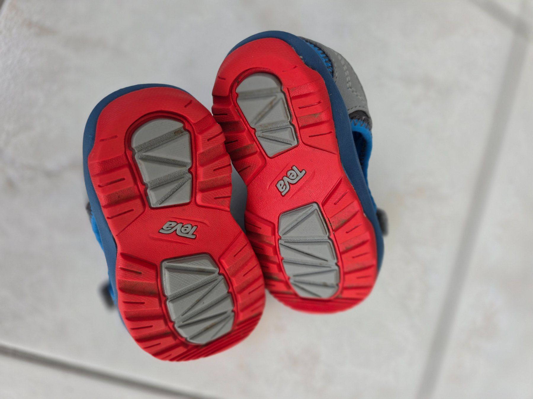 Teva Scarpe per ragazzi: Teva Kind 21 – Usato da Ueberstorf venduto da vil_qmy8 1