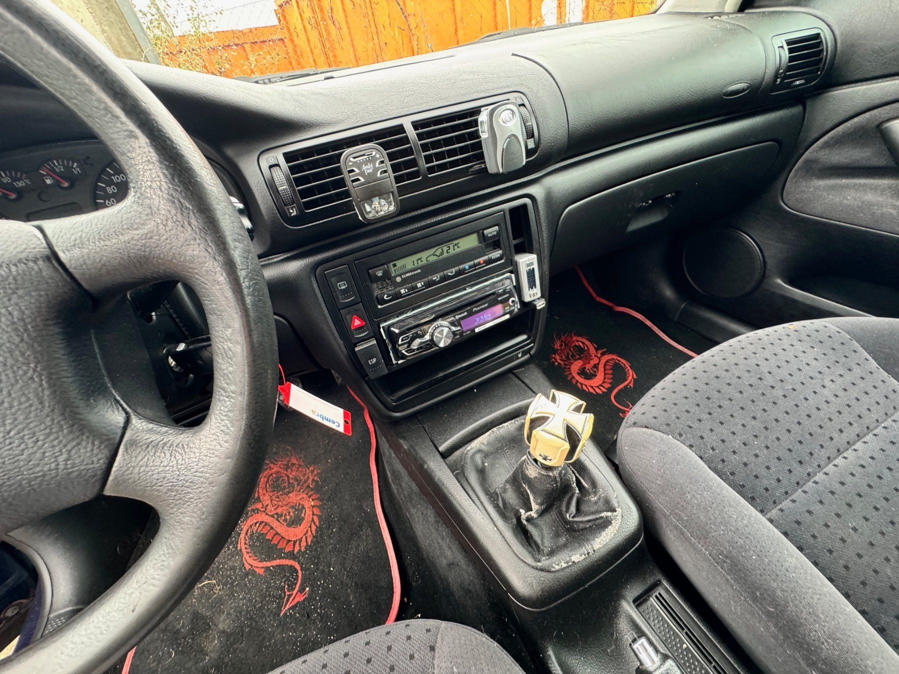 VW Automobili: VW PASSAT TUNING KOMBI – Usato da Avenches venduto da BOOTTRANSPORTE 6
