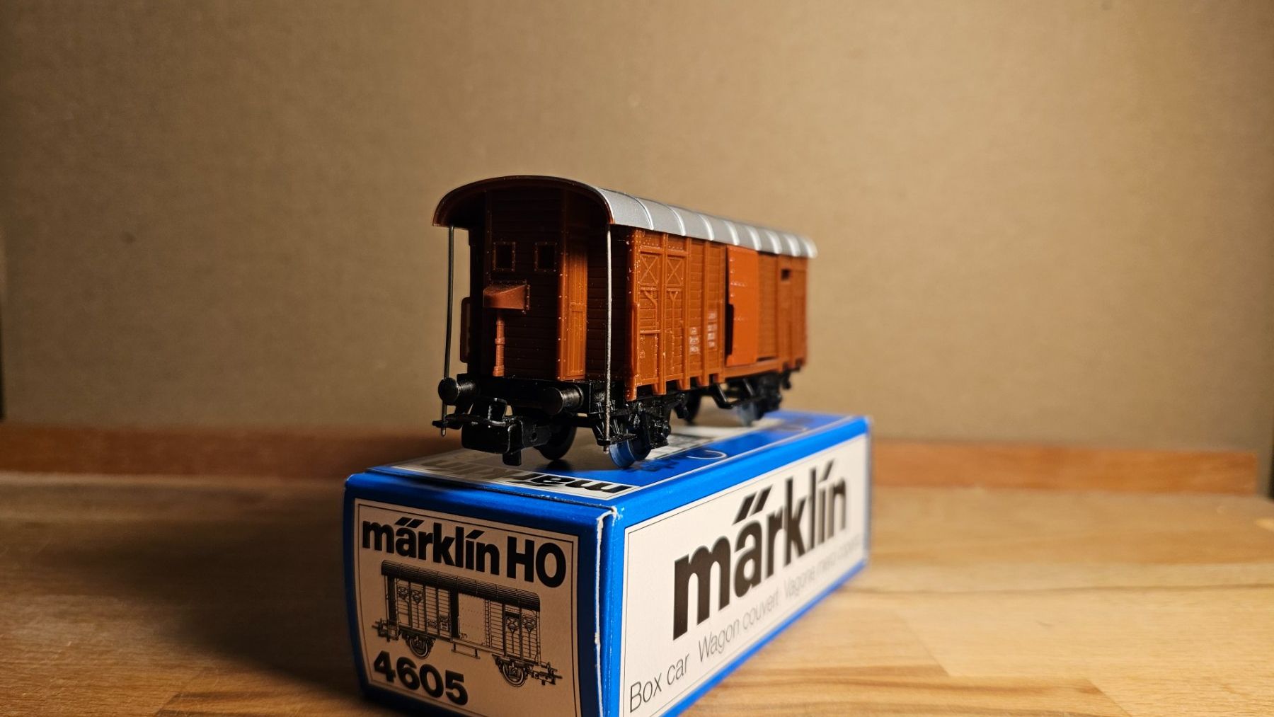 Märklin Modellini di ferrovie: Märklin H0 Güterwagen 4605 – Usato da Brüttelen venduto da frediwellensitich 4