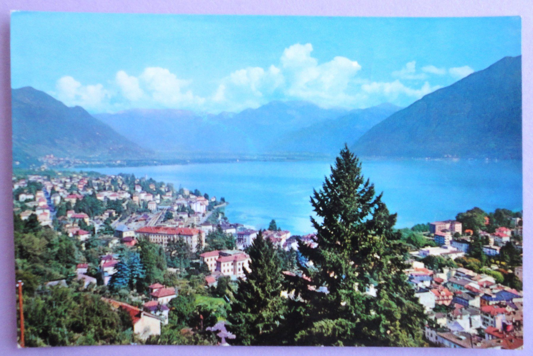 Cartoline postali: Locarno - Lago Maggiore - Panorama – Usato da Fétigny venduto da Billy2miny