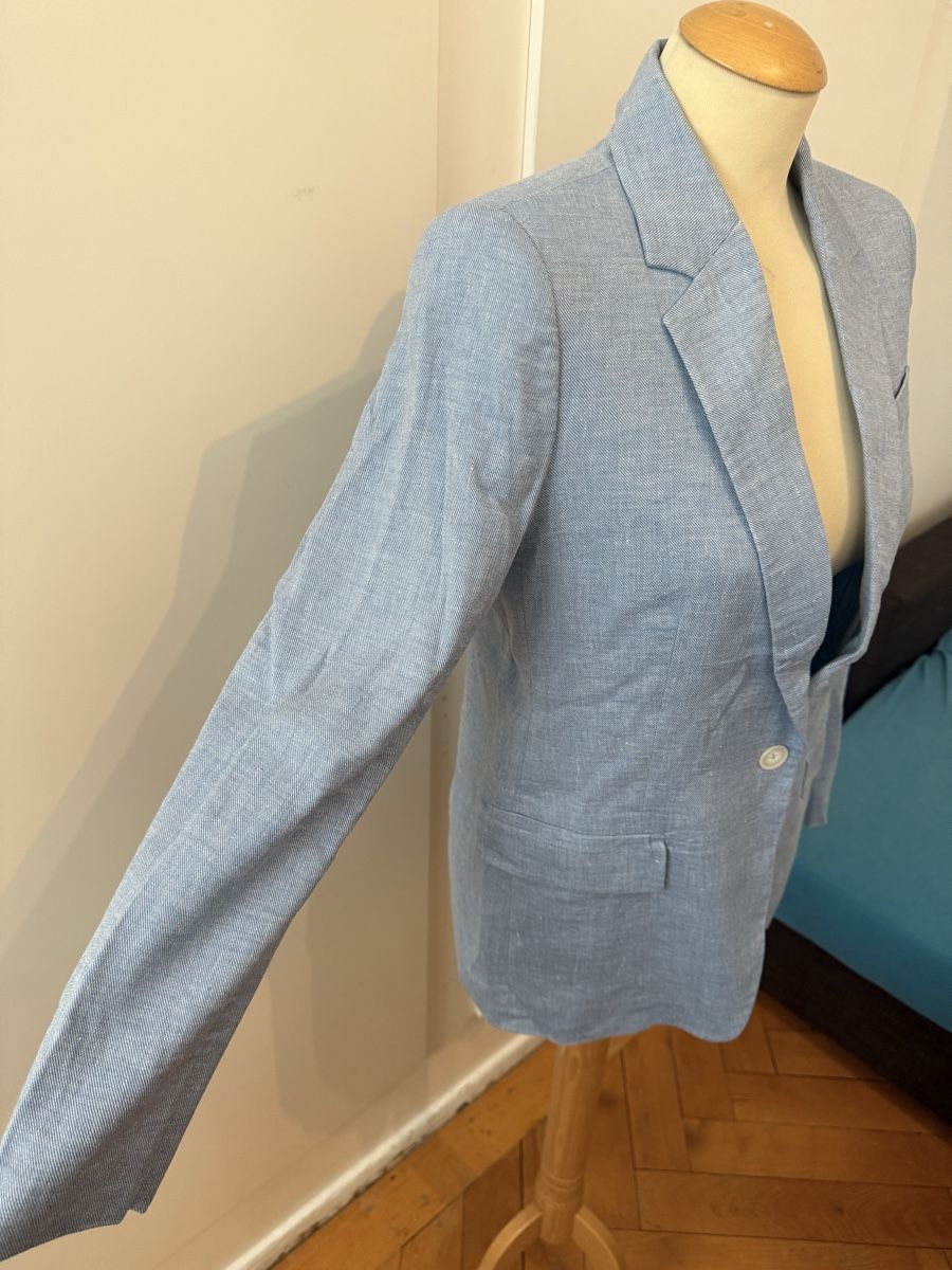 Caroll Giacche: Blazer Caroll – Nuovo (secondo la descrizione) da Le Locle venduto da tchanatakoua 1