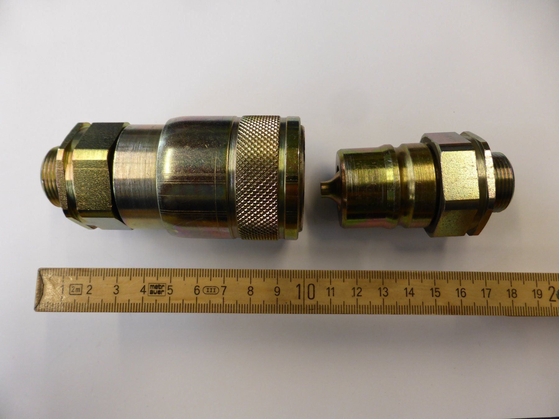 Tutte le macchine: Hydraulik Kupplung – Usato da Buttisholz venduto da Tortuga07 3