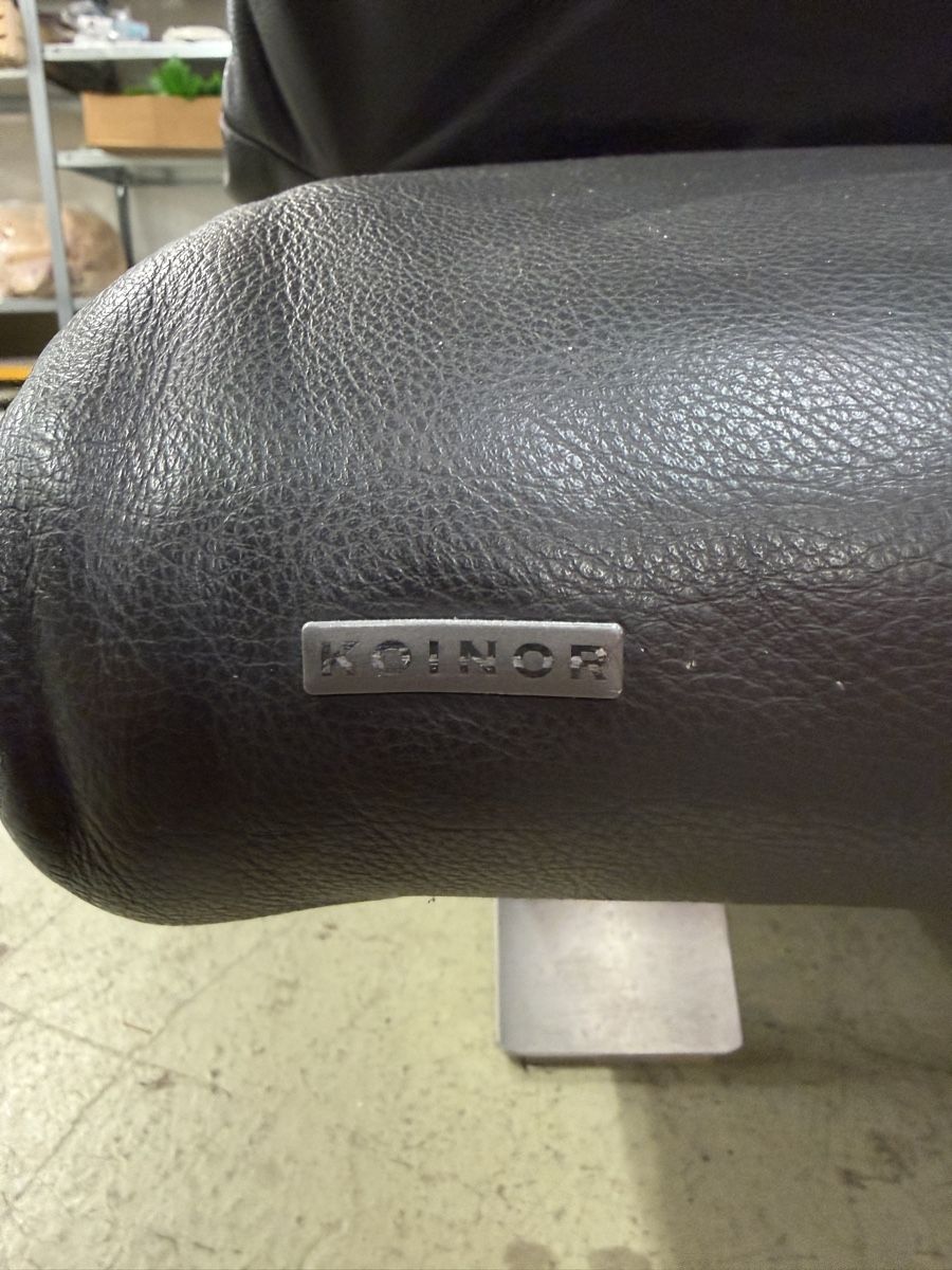 Sofas: Ledersofa – Gebraucht aus Zuzwil SG von Pomy 2