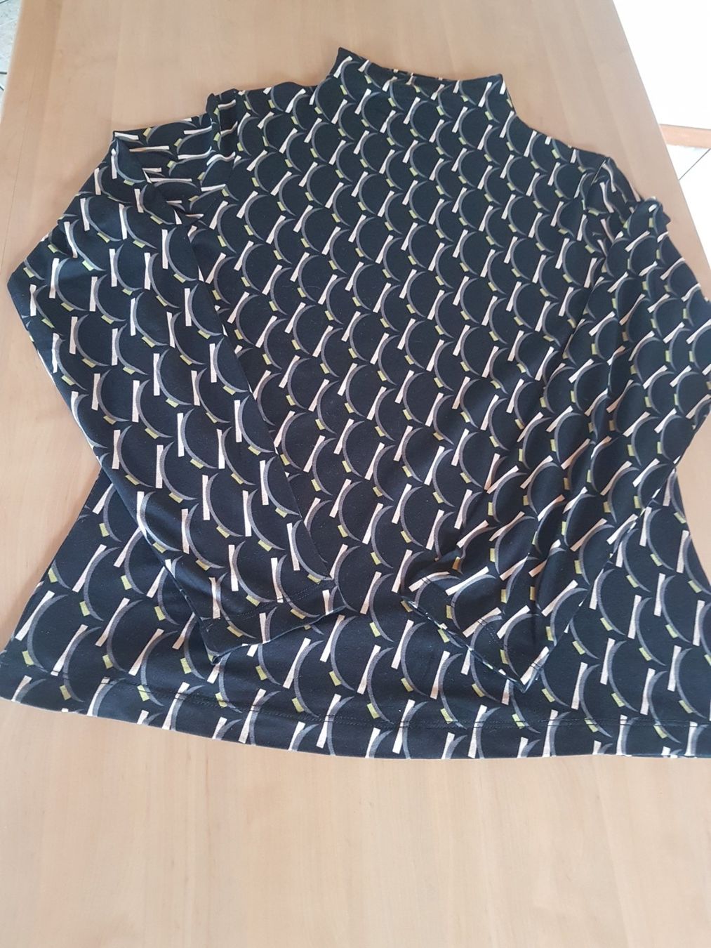 Maglioni & Felpe: Pull léger taille L marque Surkana – Usato da Villiers venduto da san_jn5w 3