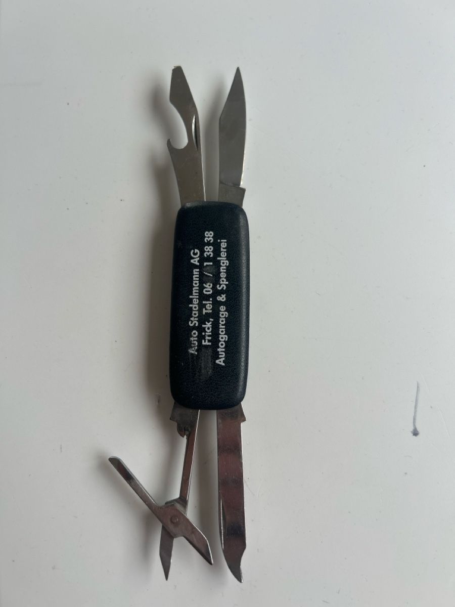 Couteaux de poche: Multifunktionsmesser Werbegeschenk schwarz gebraucht(2S4) – D'occasion à Neuenhof par 123-Allerlei 2