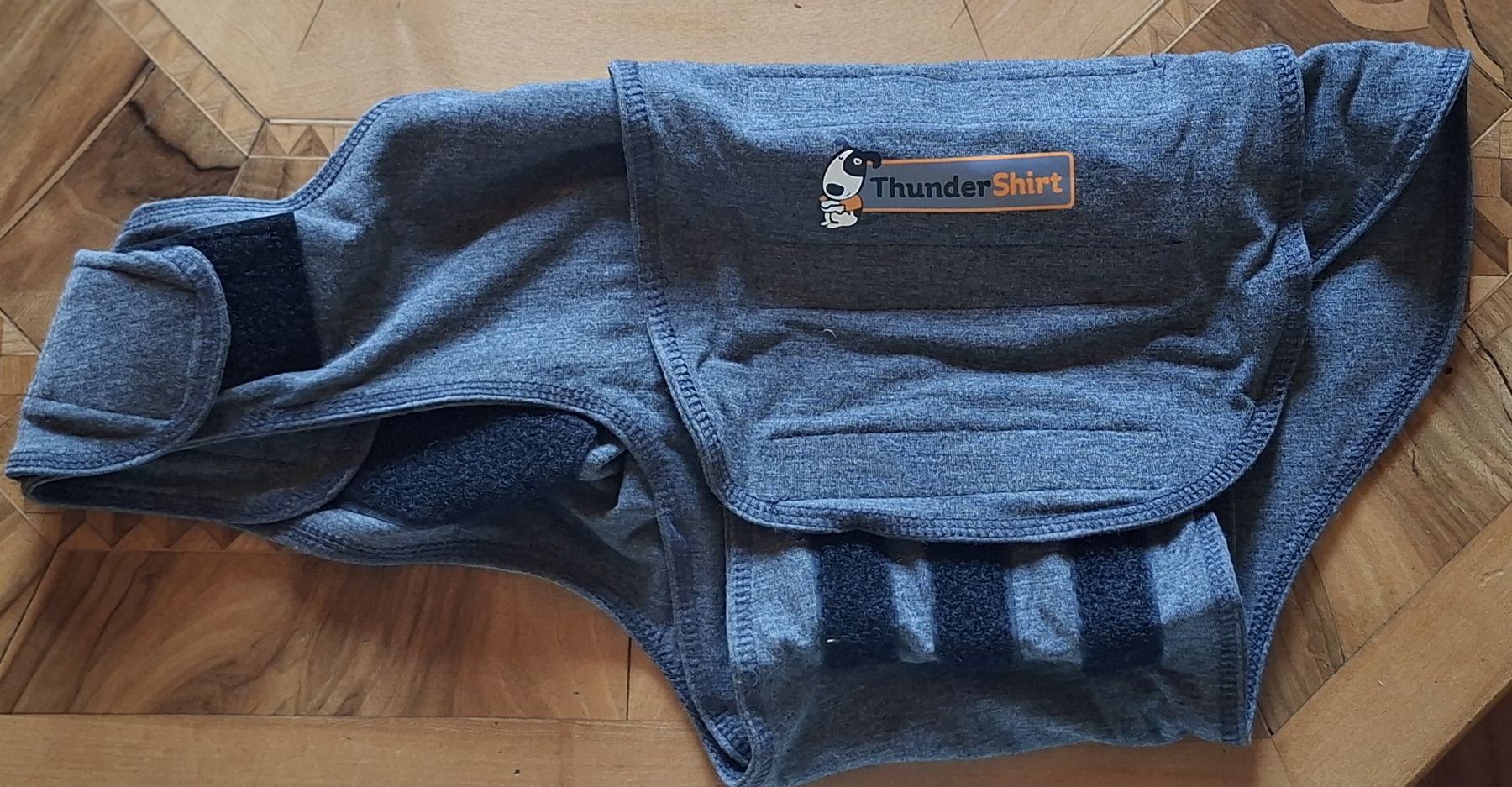 Abbigliamento: ThunderShirt zur Beruhigung – Nuovo (secondo la descrizione) da Häusernmoos venduto da mar_w 2