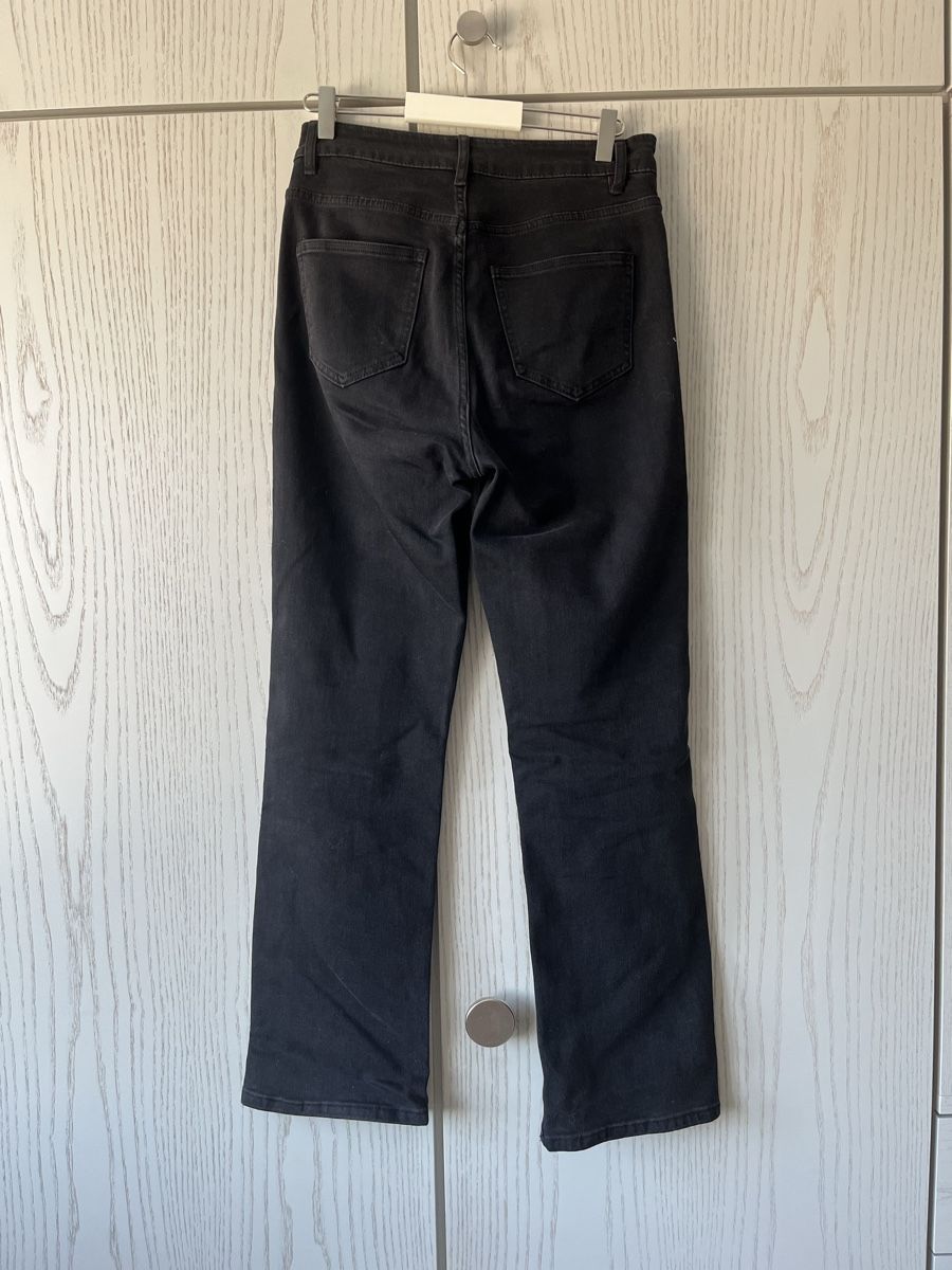 Jeans: Schwarze JeansDenim Gr. 36 – Neuf (Voir description) à Wermatswil par -secondchance- 1