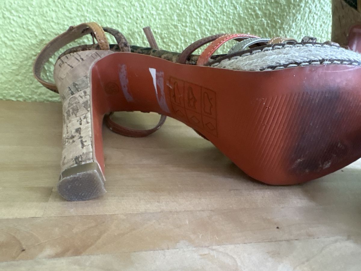 Scarpe da donna: Sandales Plateau taille 38 – Usato da Düdingen venduto da Yellow 2