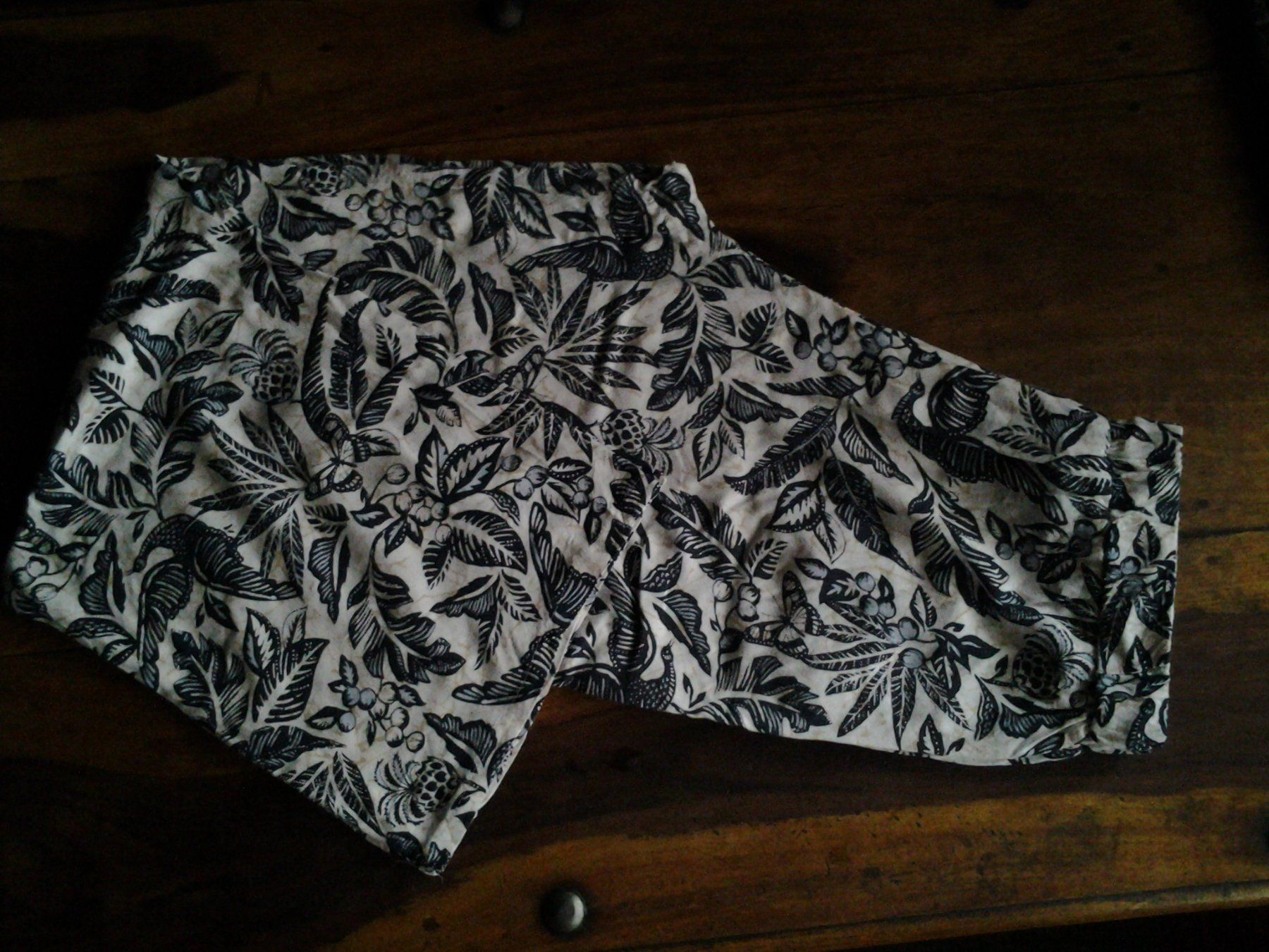 C&A Hosen: Pantalon léger, imprimé tropical, taille 38 – Neu (gemäss Beschreibung) aus MEYRIN von nf69 1