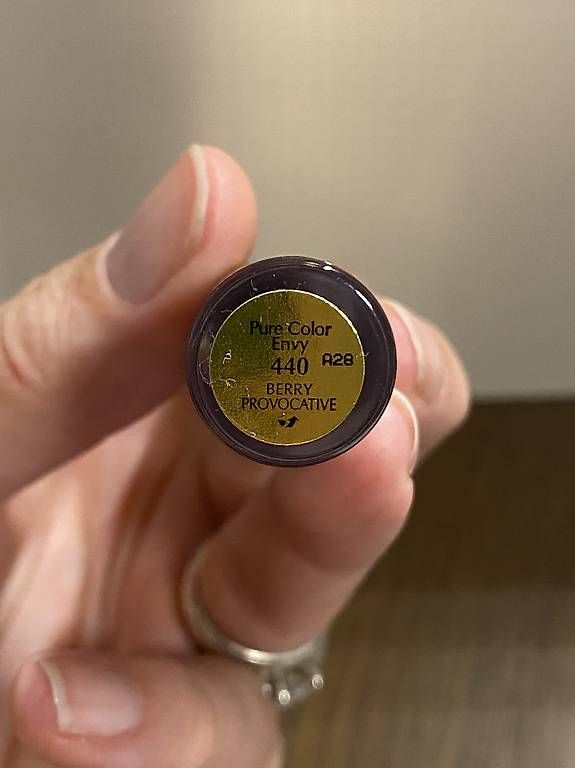 Make-up: Estée Lauder Lip Gloss – Usato da Winterthur venduto da Glionel 1