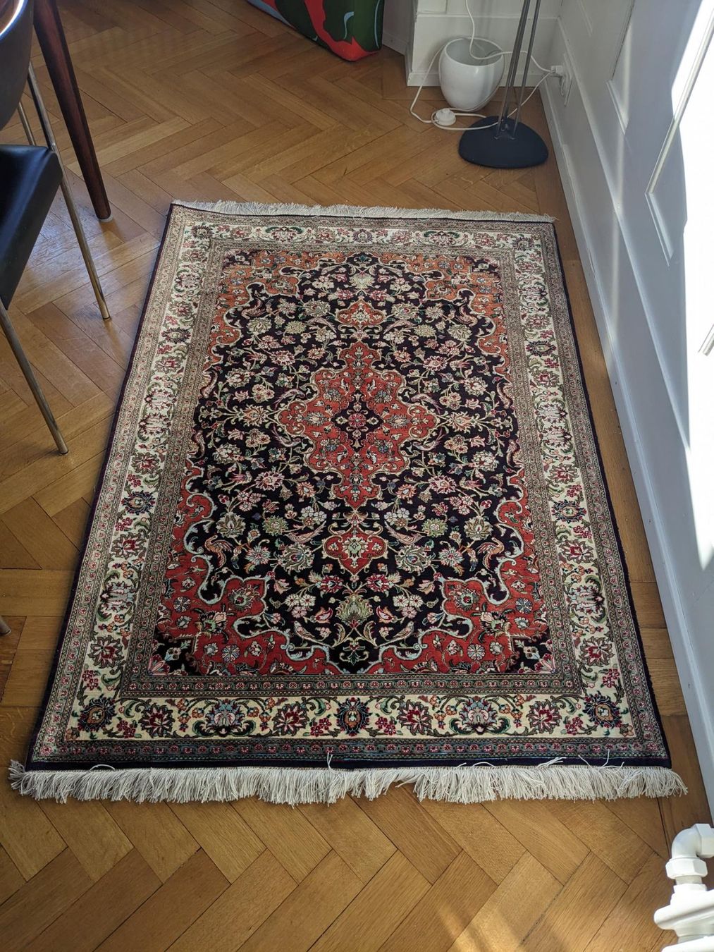 Teppiche: Ghom Seidenteppich, Iran, Handgeknüpft – Gebraucht aus Ennetbaden von and_2bs9 2