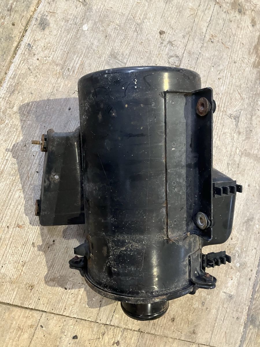 Ventilazione: Nissan Patrol Y60 - Luftfilter – Usato da Wetzikon ZH venduto da M.H88 2