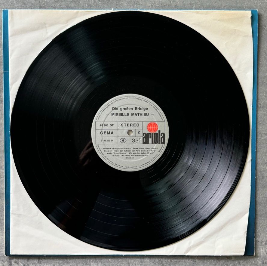 Dischi in vinile: Mireille Mathieu "Die grossen Erfolge" - LP signiert – Usato da Zürich venduto da Alot16 5