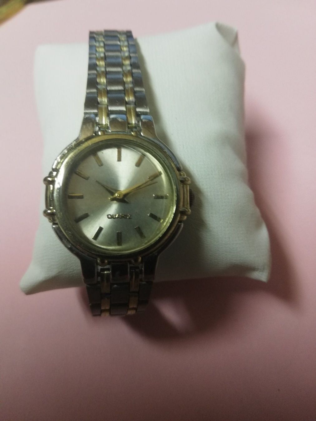 Uhren: kamach Damenarmbanduhr Quartz – Gebraucht aus Castiel von mcconsulting