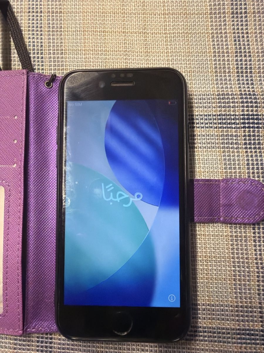 Apple Telefoni cellulari / Smartphones: iPhone SE 2022 3.Generation weiss 64GB – Usato da Neftenbach venduto da Msanmarco
