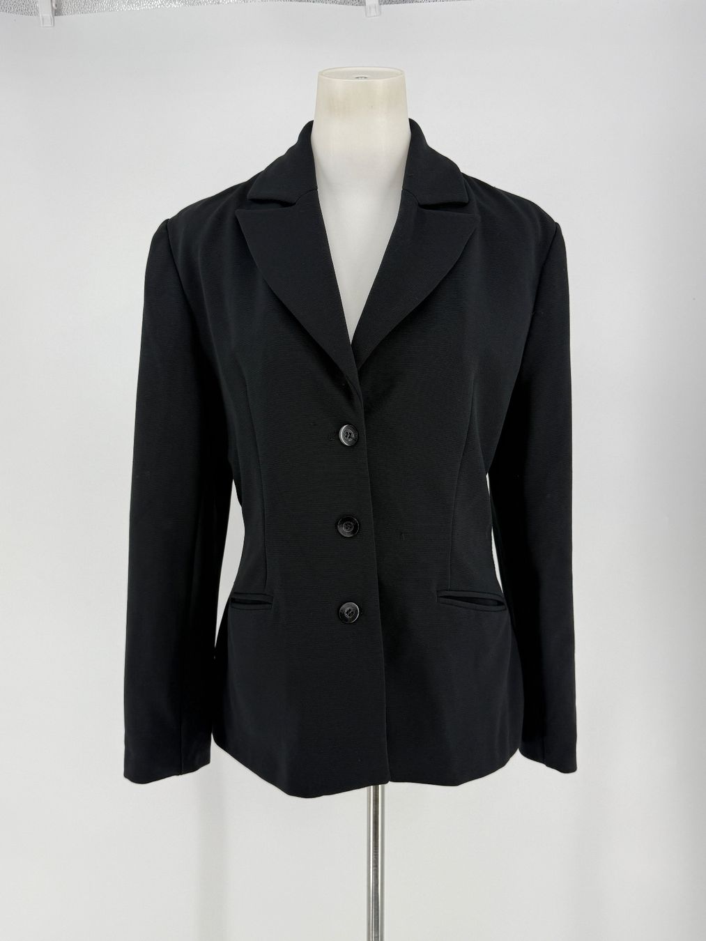 H&M Vestes: Blazer Gr. 40 von H&M – Défectueux à Auenstein par moin.