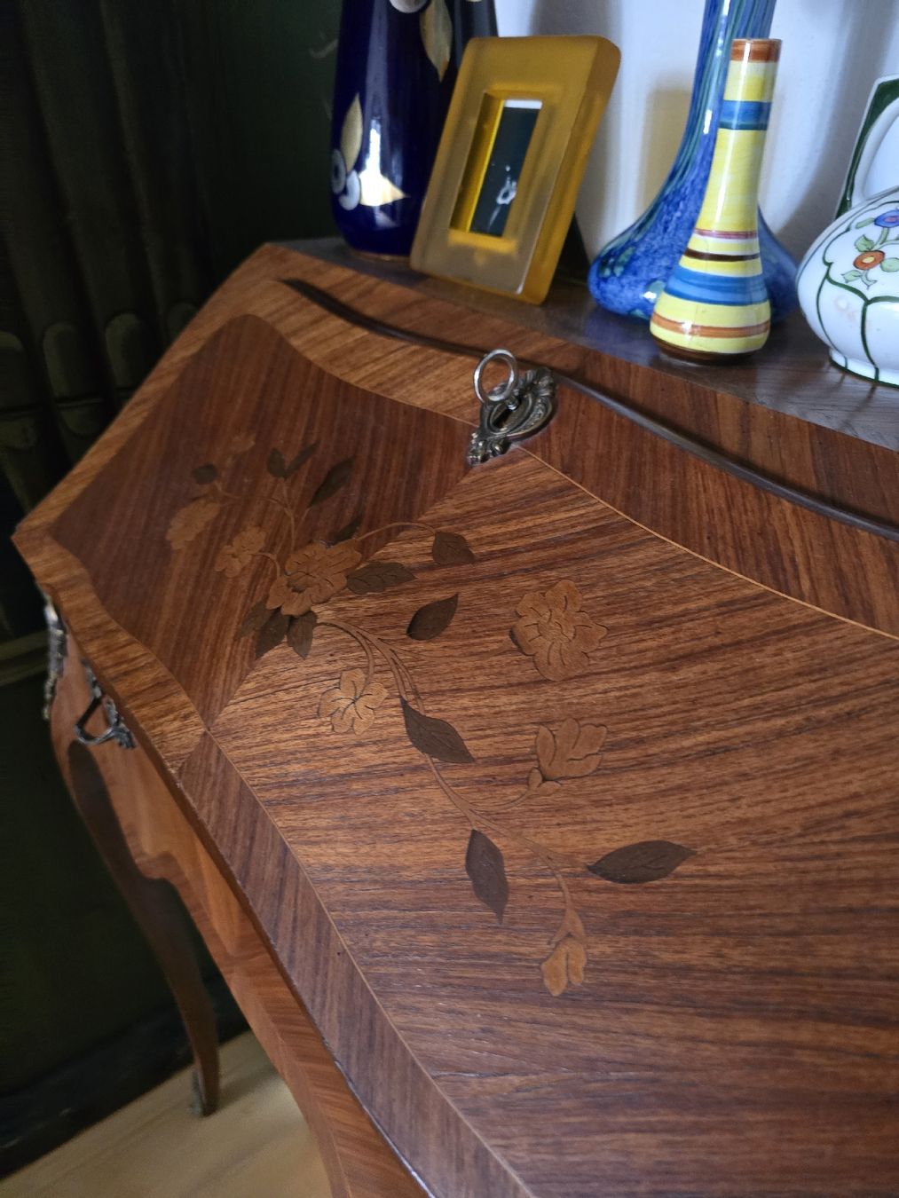 Schreibtische: Antique Bureau Secretary Desk Louis XV – Gebraucht aus Bern von Mr.Garcia300 2