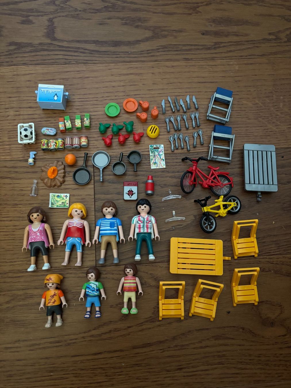 Playmobil Spielzeuge: Camping Playmobil – Gebraucht aus Zürich von degchris 1