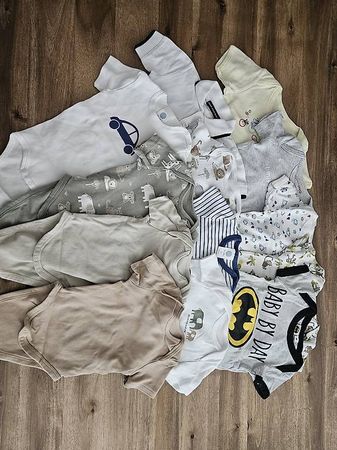 Kleiderpaket für Jungen Grösse 62/68 