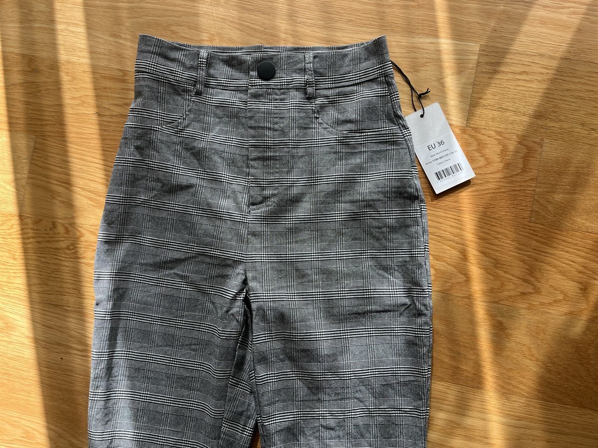 Na-kd Hosen: Elegante Stoffhose mit Karomuster - neu, Gr. 36 – Neu (gemäss Beschreibung) aus Zürich von MariaSusanne 1