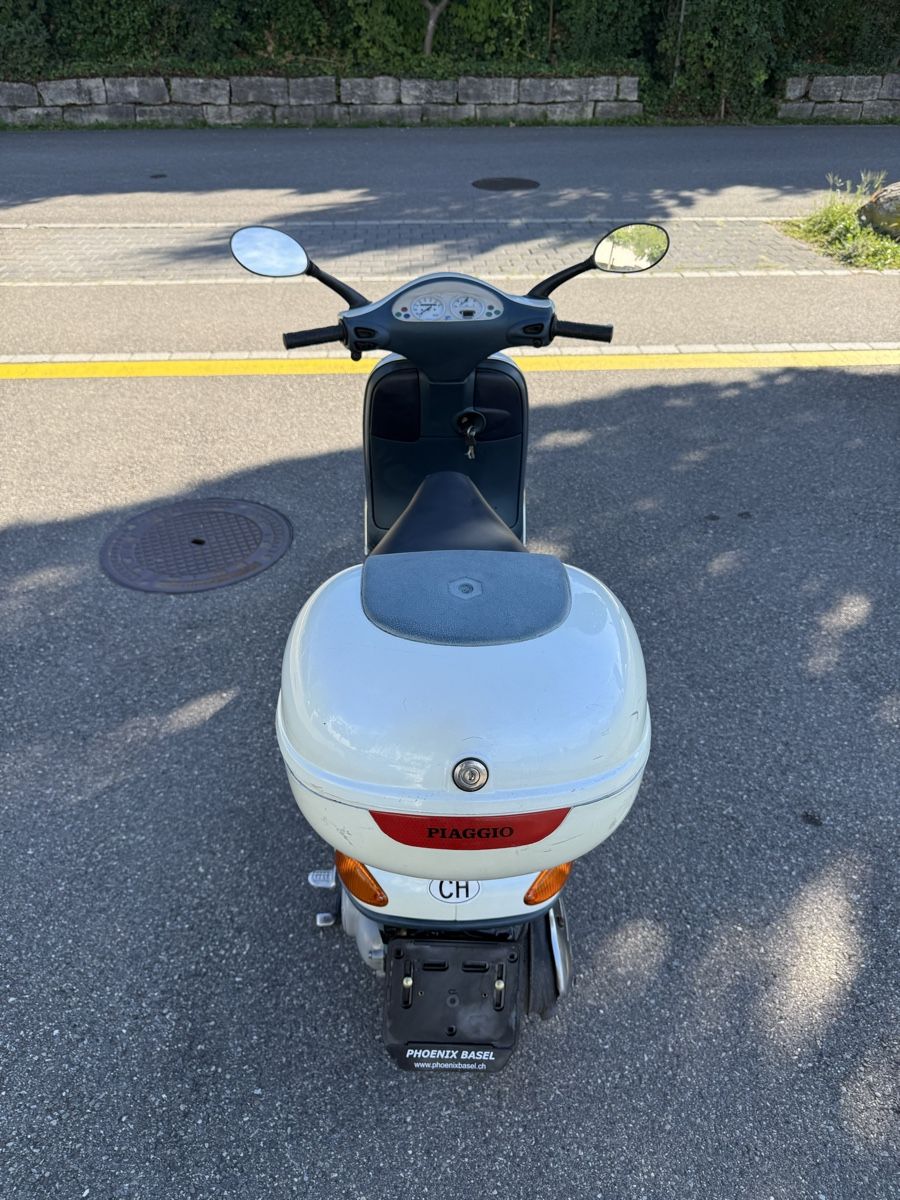 Piaggio Scooter: PIAGGIO VESPA ET4 50 CC – Usato da Winterthur venduto da Fabio_46 5