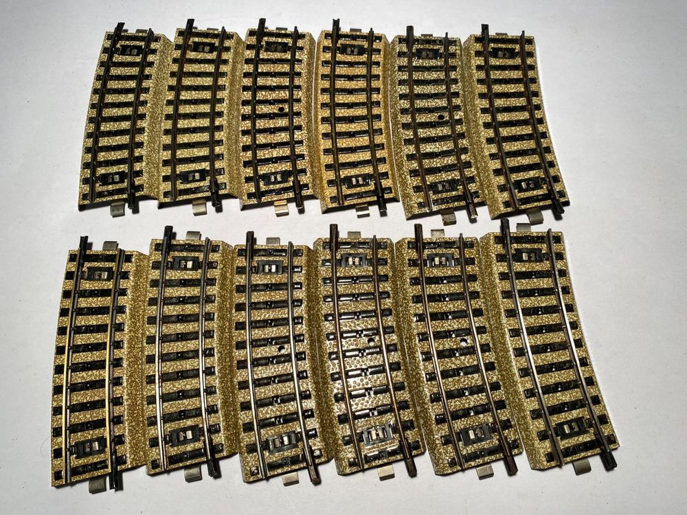Märklin 12x M-Gleis gebogen Ausgleichsschienen 5101 Länge1/2 (Gebraucht ...